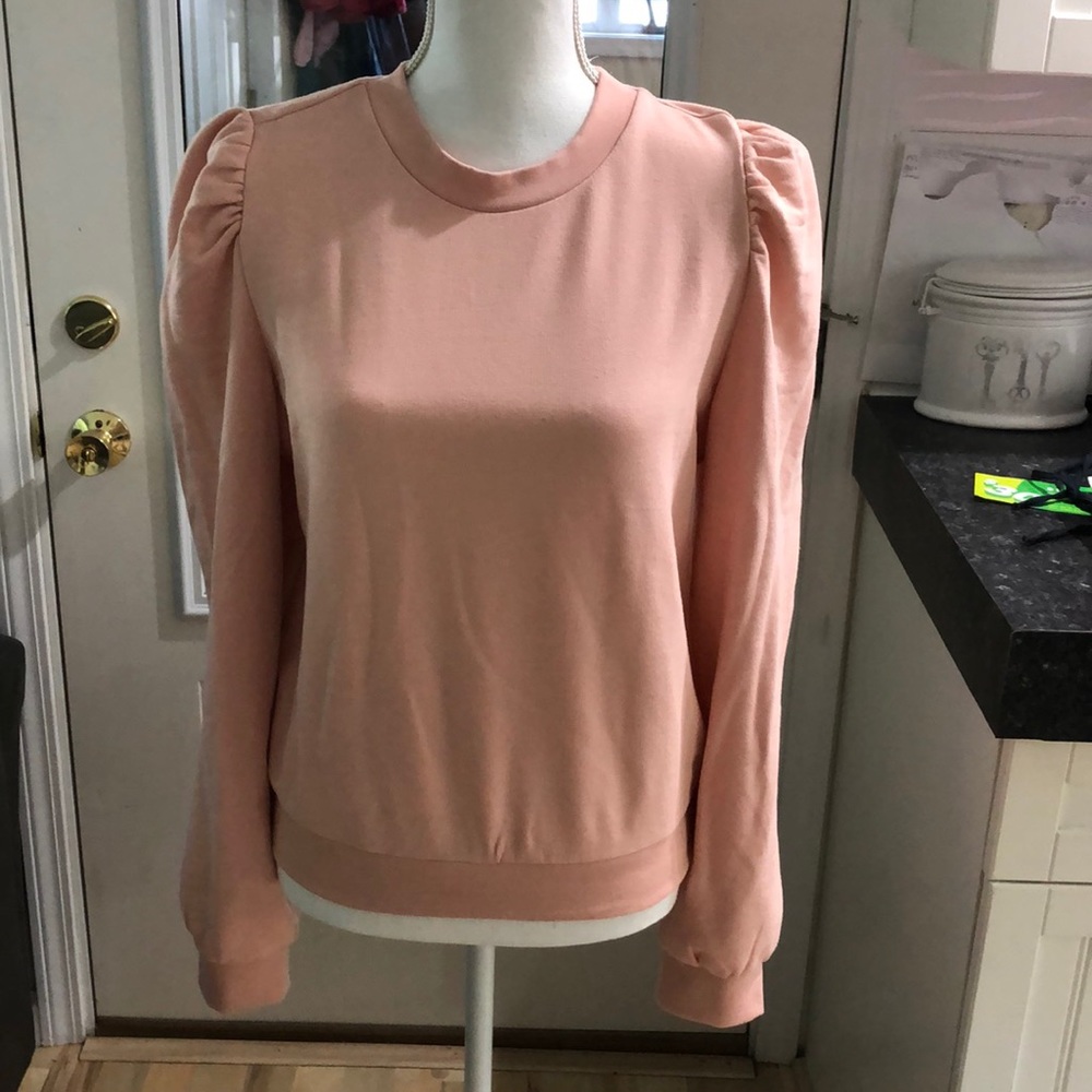 Pretty sweatshirt 💗